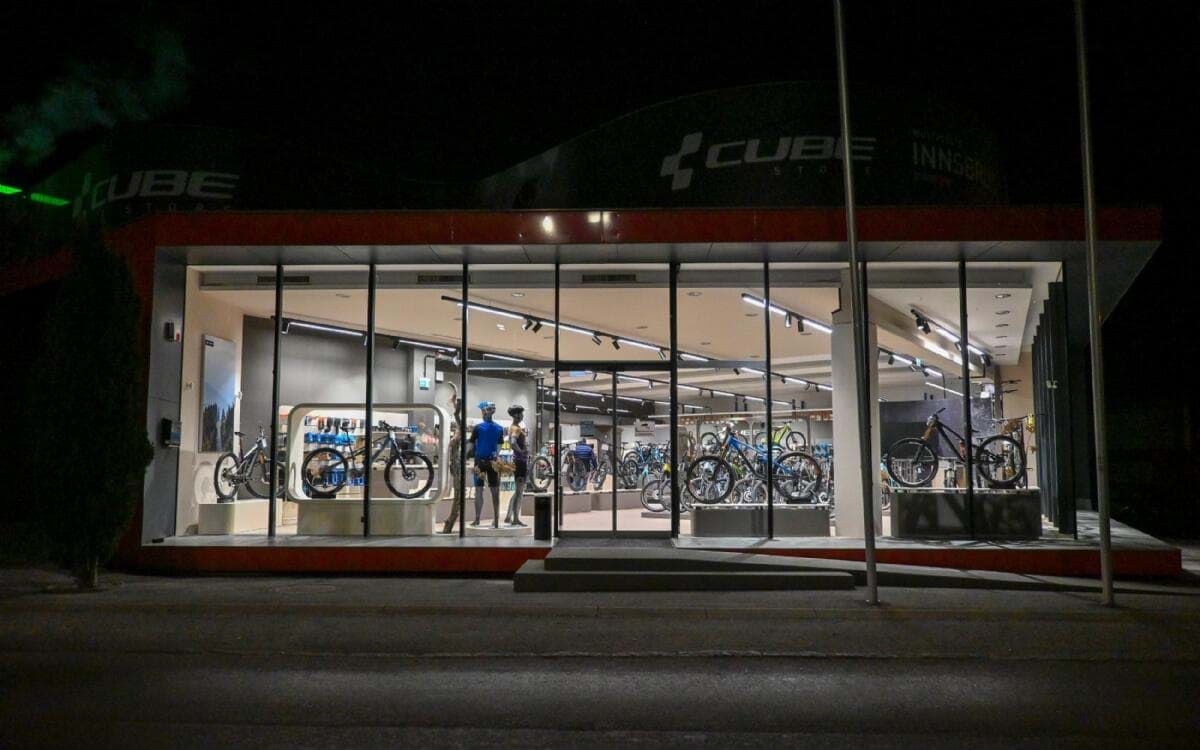 Verkaufsraum der Bike365 Filiale Innsbruck, Ansicht 2