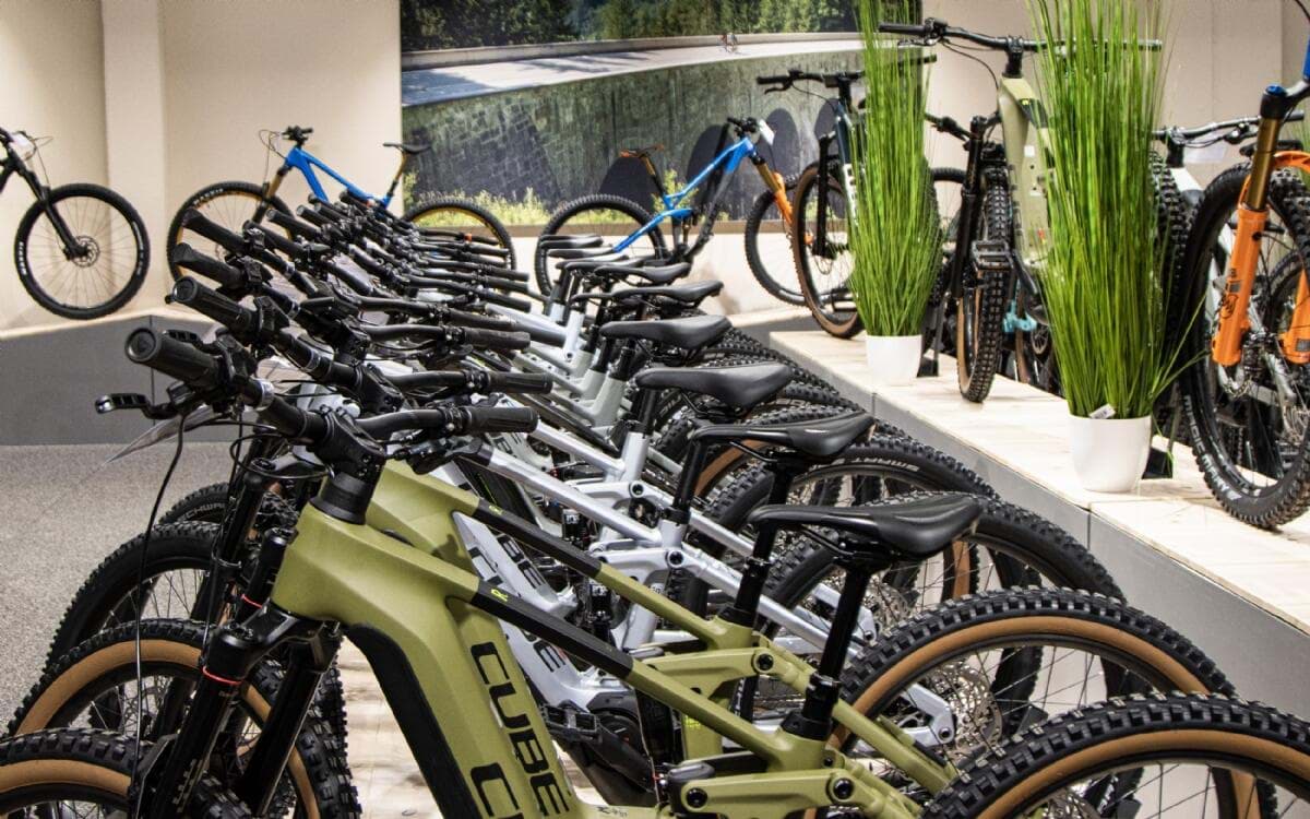 Verkaufsraum der Bike365 Filiale Salzburg Nord, Ansicht 2